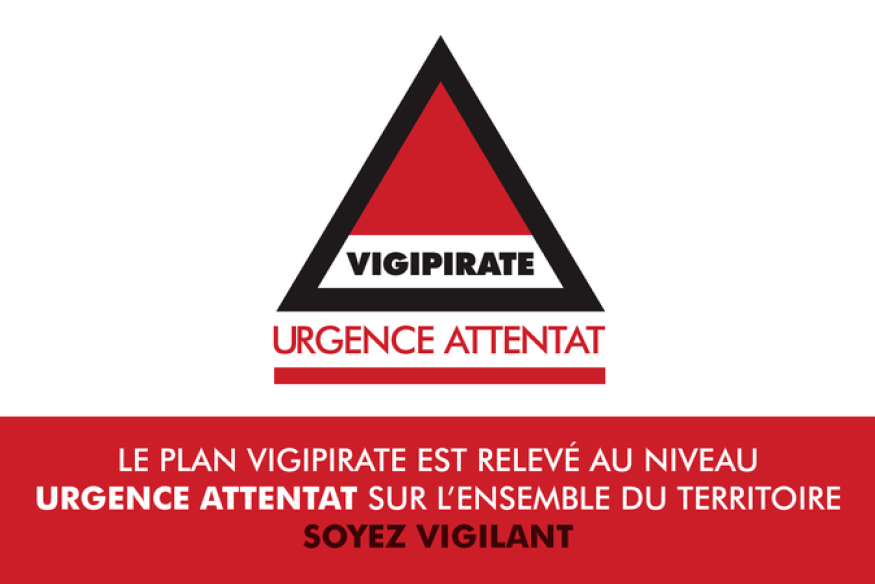 Le gouvernement réhausse le niveau Vigipirate à "urgence attentat"