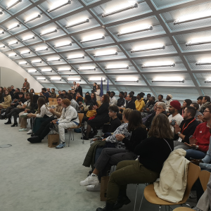 Salle d&eacute;partement pleine